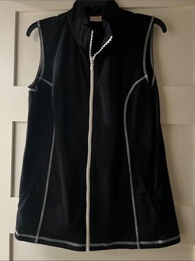 Black Sleeveless Zip Front Vest with Contrast Stitching and Bling zipper